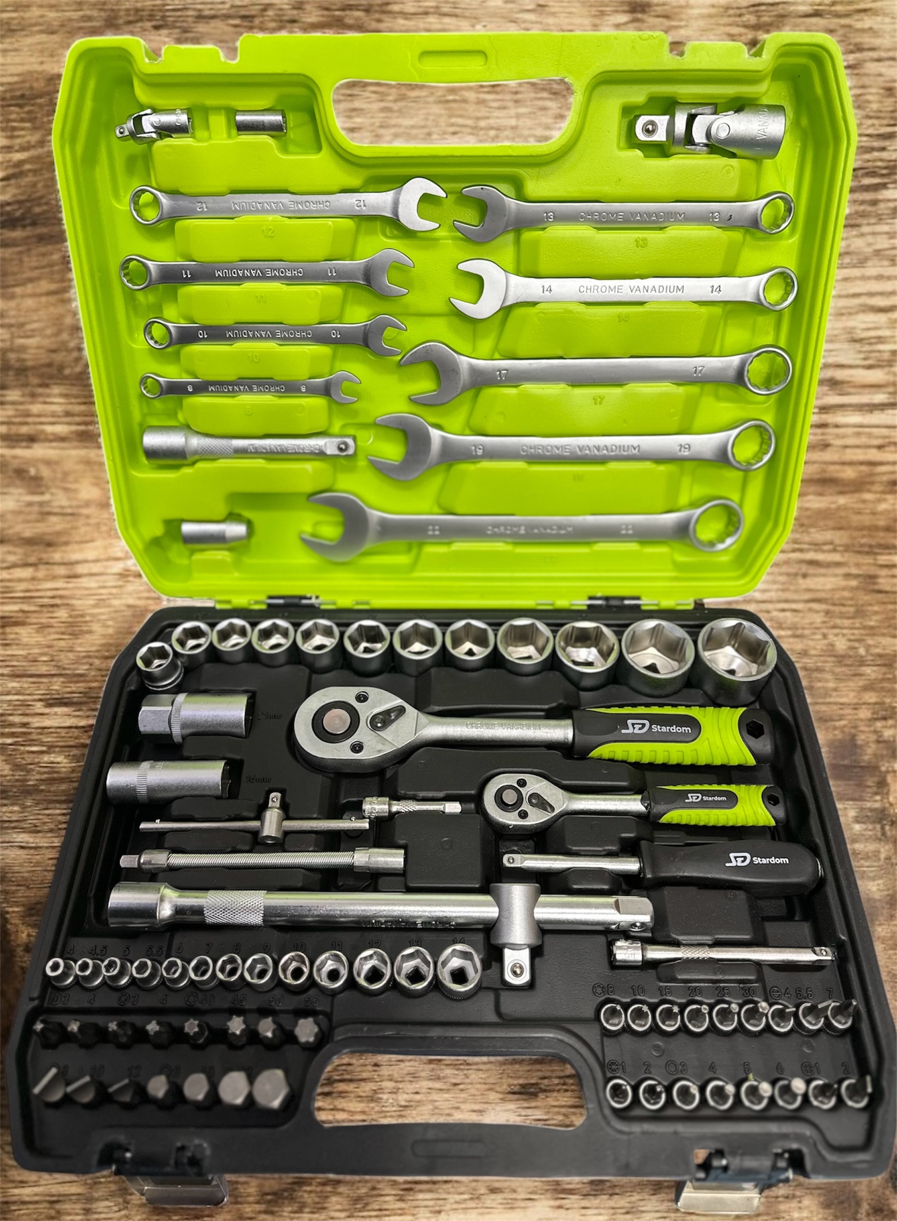 LLAVE TUBO 82PCS CROMO STARDOM